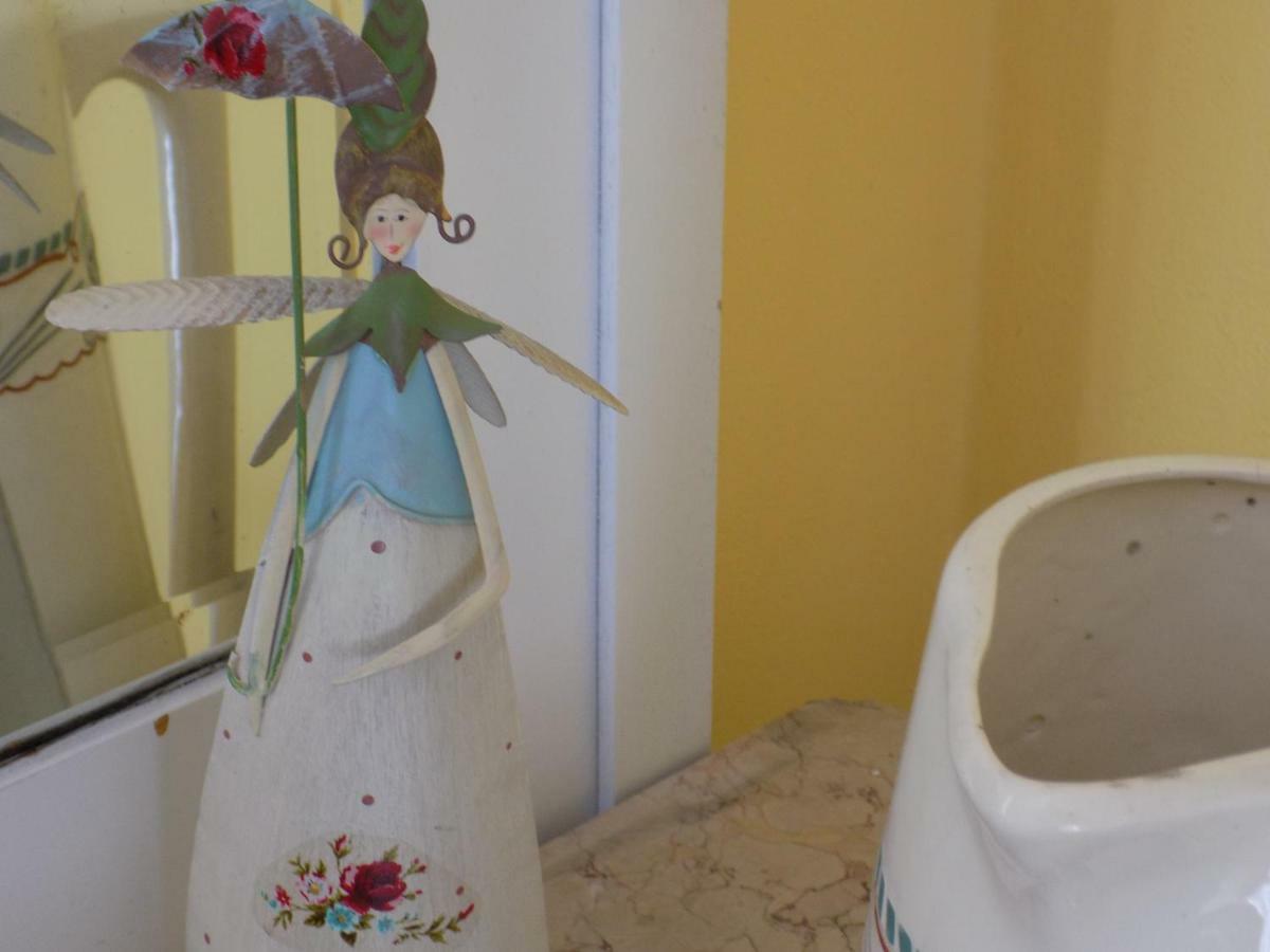 Apartament Landhaus Florian Rovensko pod Troskami Zewnętrze zdjęcie
